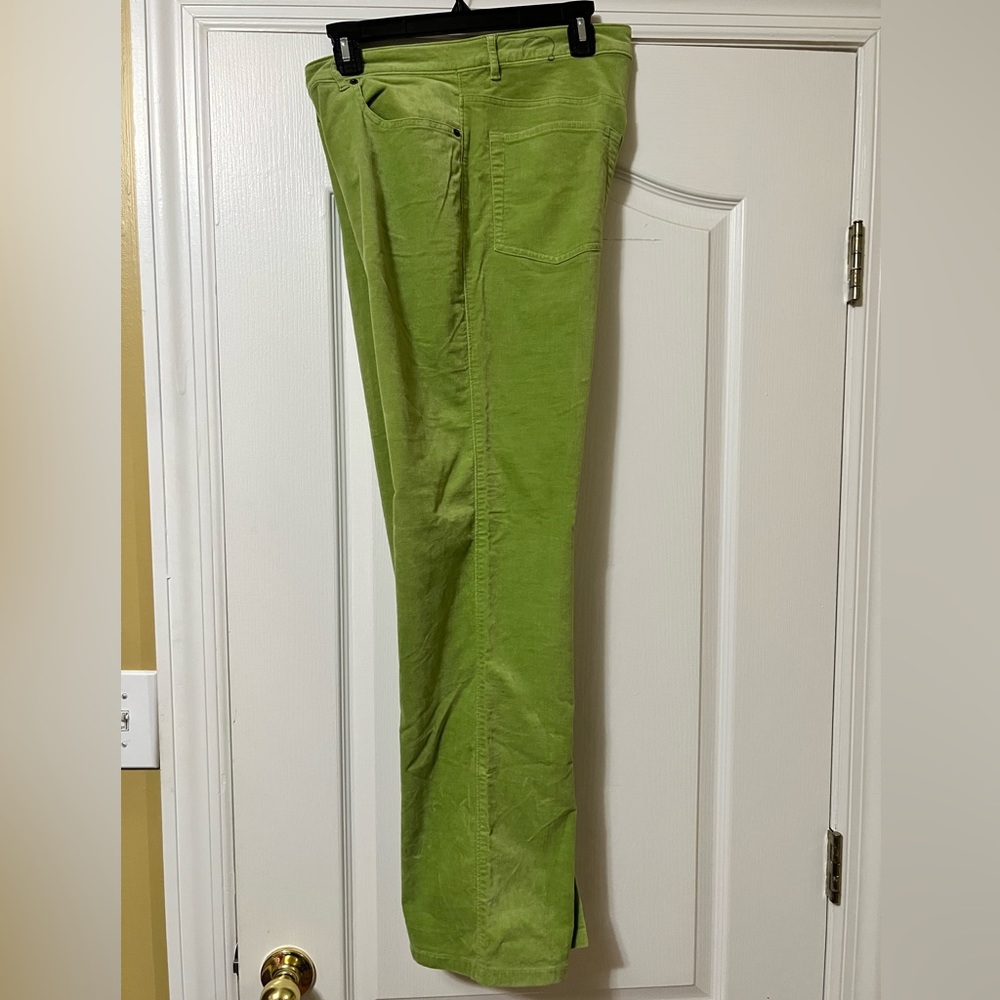 Women’s granny apple green|velour texture|stretch jeans